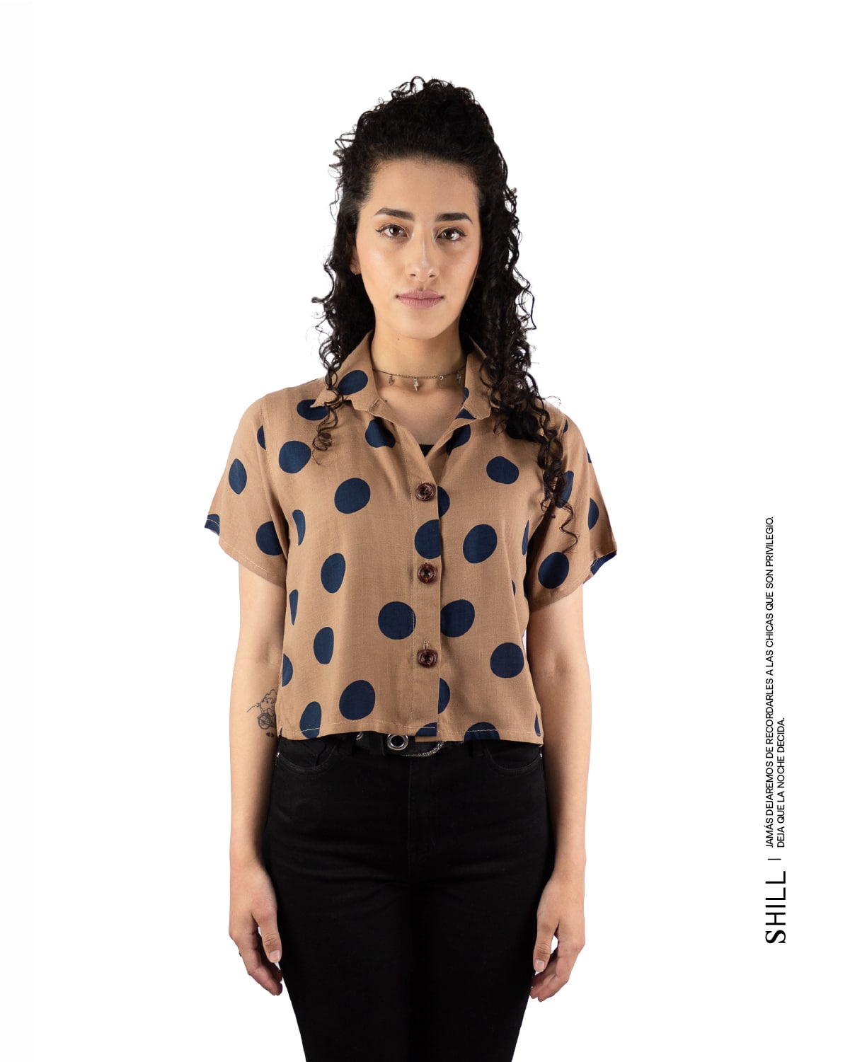 shill-blusa-puntos